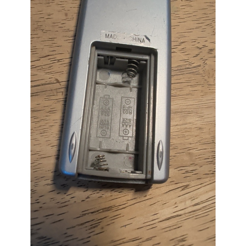 JVC RM-SRCBX530J Remote Control For CD Portable Component System Used - Picture 4 of 6